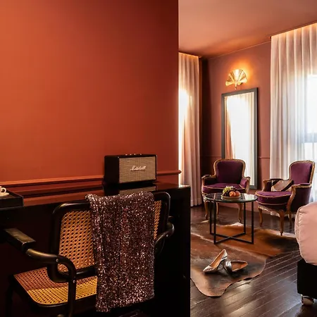 Hotel Casa Suzanna Tel-Aviv Esterno foto